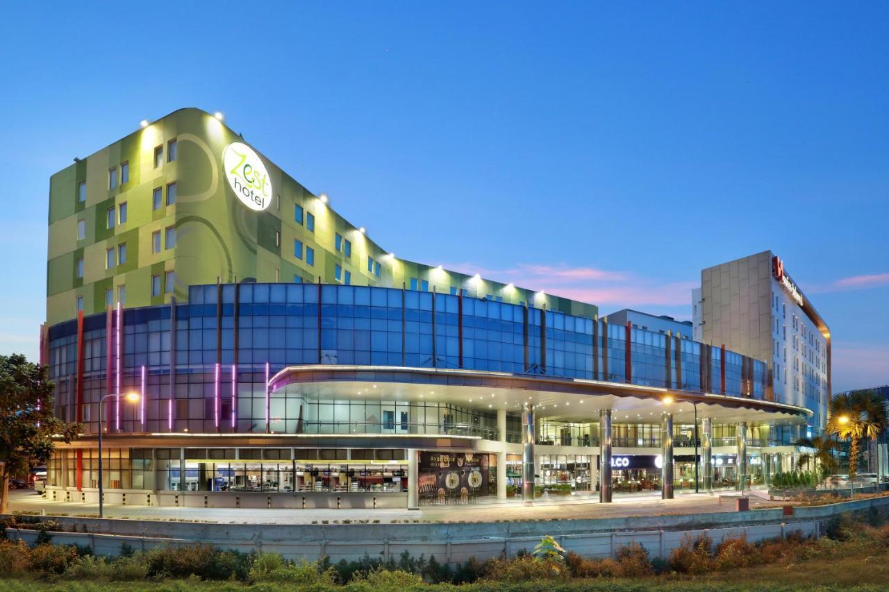 Zest Airport Jakarta By Swiss-Belhotel International Tangerang Kültér fotó